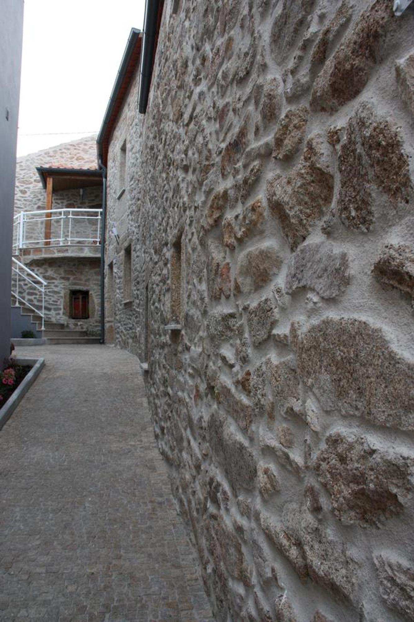 Patio Da Caetana Guest House Freineda Exterior photo