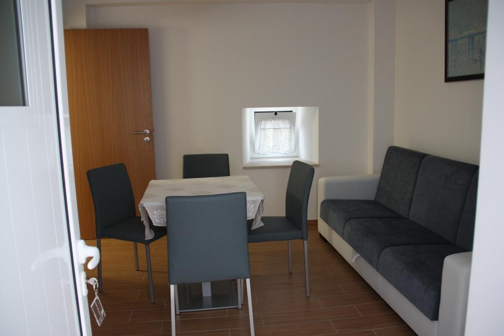 Patio Da Caetana Guest House Freineda Room photo